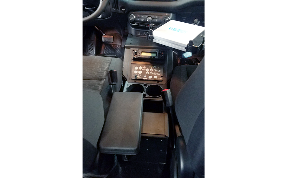 Gamber Johnson 7170-0884-03 2021+ Dodge Durango Standard Console Box Kit with Magnetic Phone Holder, Cup Holder and Vertical Mount
